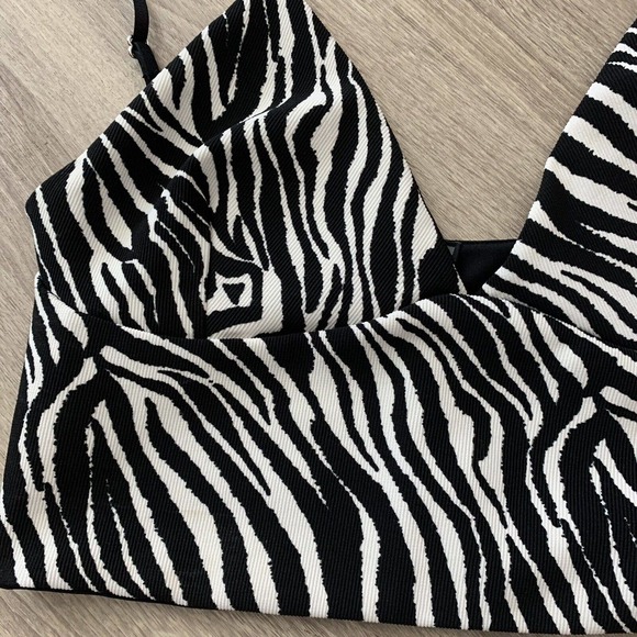 Zara Zebra Print Cropped Tank Cami Bralette - Picture 3 of 5